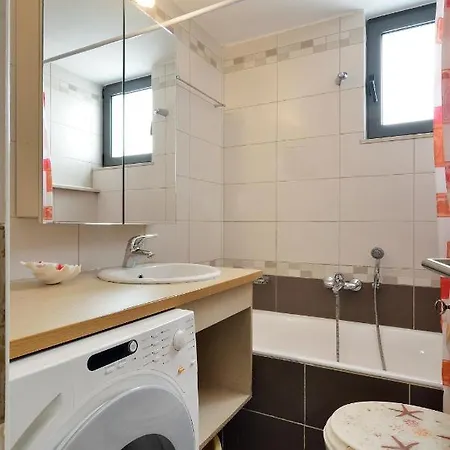 Alexandra's Relaxing Apartment